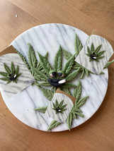 Cannabis weed fondant cake decoration. Marijuana cupcake or cake topper. - £19.98 GBP+
