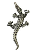 Vintage Silvertone Gecko Lizard Pendant - $138.53 MXN