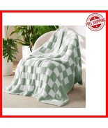 50x60 Checkered Throw Blanket - Fluffy, Cozy &amp; Perfect for Travel or Home - $1,021.83 MXN