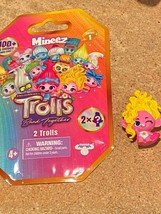 Trolls Band Together Mineez VIVA Red Cape (Common) 01-02 *NEW/No Package* DTC - £11.15 GBP