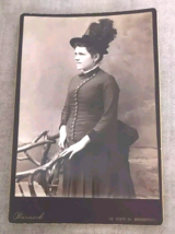 Antique Victorian American Beautiful Woman Fashion Hat Bustle Cabinet Ca... - $33.55 CAD
