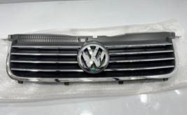 2001-2005 Volkswagen Passat Front Upper Grille P/N 3B0853651L3FZ New Oem Vw Part - £146.76 GBP