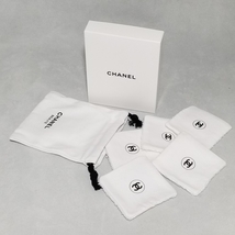 CHANEL VIP GIFT SET OF 5 WASHABLE COTTON PADS - £35.39 GBP