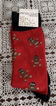 Macys Alfani Spectrum Gingerbread Man Crew Socks Red Mens 10 to 13 Brand... - £9.52 GBP