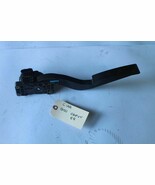 2011-2015 CHEVROLET EQUINOX GAS PEDAL / ACCELERATOR C144 - $48.40