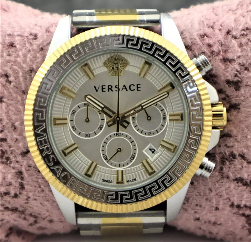 Casual VERSACE Men Chronograph Silver Dial with Date Stainless Steel Wristwatch - £70.78 GBP