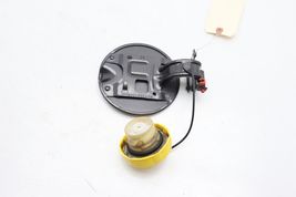 08-20 DODGE GRAND CARAVAN FUEL FILLER DOOR W/ TANK CAP E0282 image 8