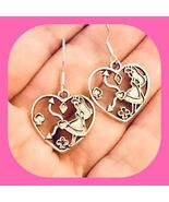Whimsical Adorable Alice in Wonderland  Heart EarringsBeautiful!!! - $7.00
