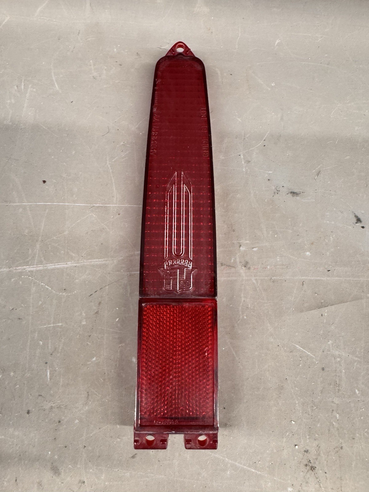 1977-1978 Cadillac El Dorado Taillight Lens Tail Brake Light Trim Lamp R... - $78.46