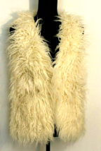 FOREVER 21 VEST OFF WHITE SLEEVELESS SIZE 11/12  FAUX FUR COVERED CLASP ... - £11.83 GBP