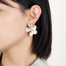 Large flower earrings, striking flower earrings, thick floral earrings Silver - £14.22 GBP