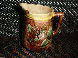 Antique Majolica Creamer Daisy Basketweave Art Pottery AS IS - £25.13 GBP