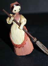 Vintage Handmade Doll ~ Corn Husk Straw ~ Woman Sweeping ~ 3.5&quot;H - £7.83 GBP