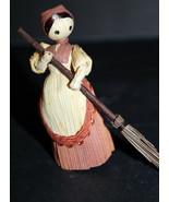 Vintage Handmade Doll ~ Corn Husk Straw ~ Woman Sweeping ~ 3.5&quot;H - $9.99