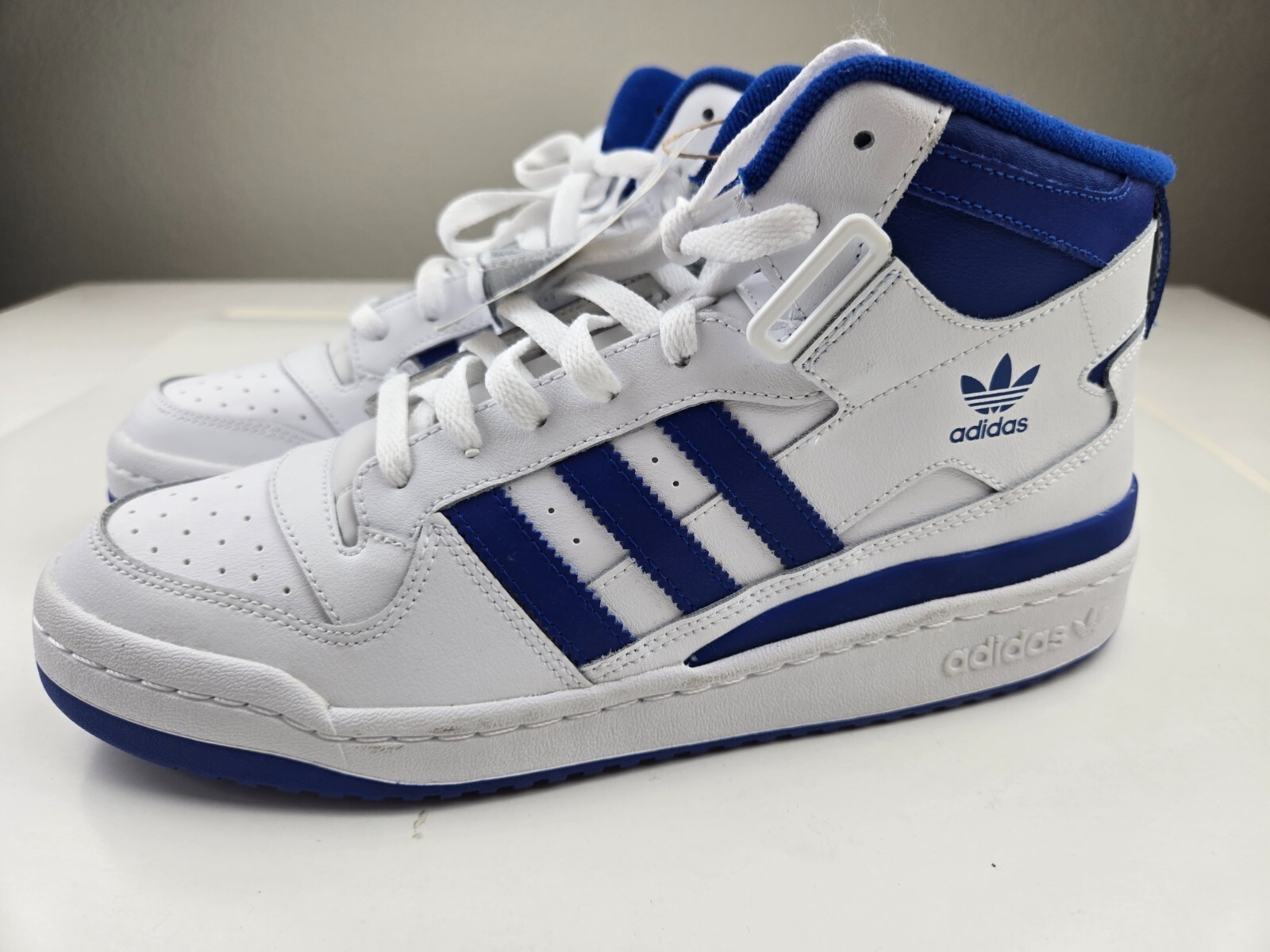 adidas Men&#39;s Forum Mid Sneaker, size 10 - $84.15