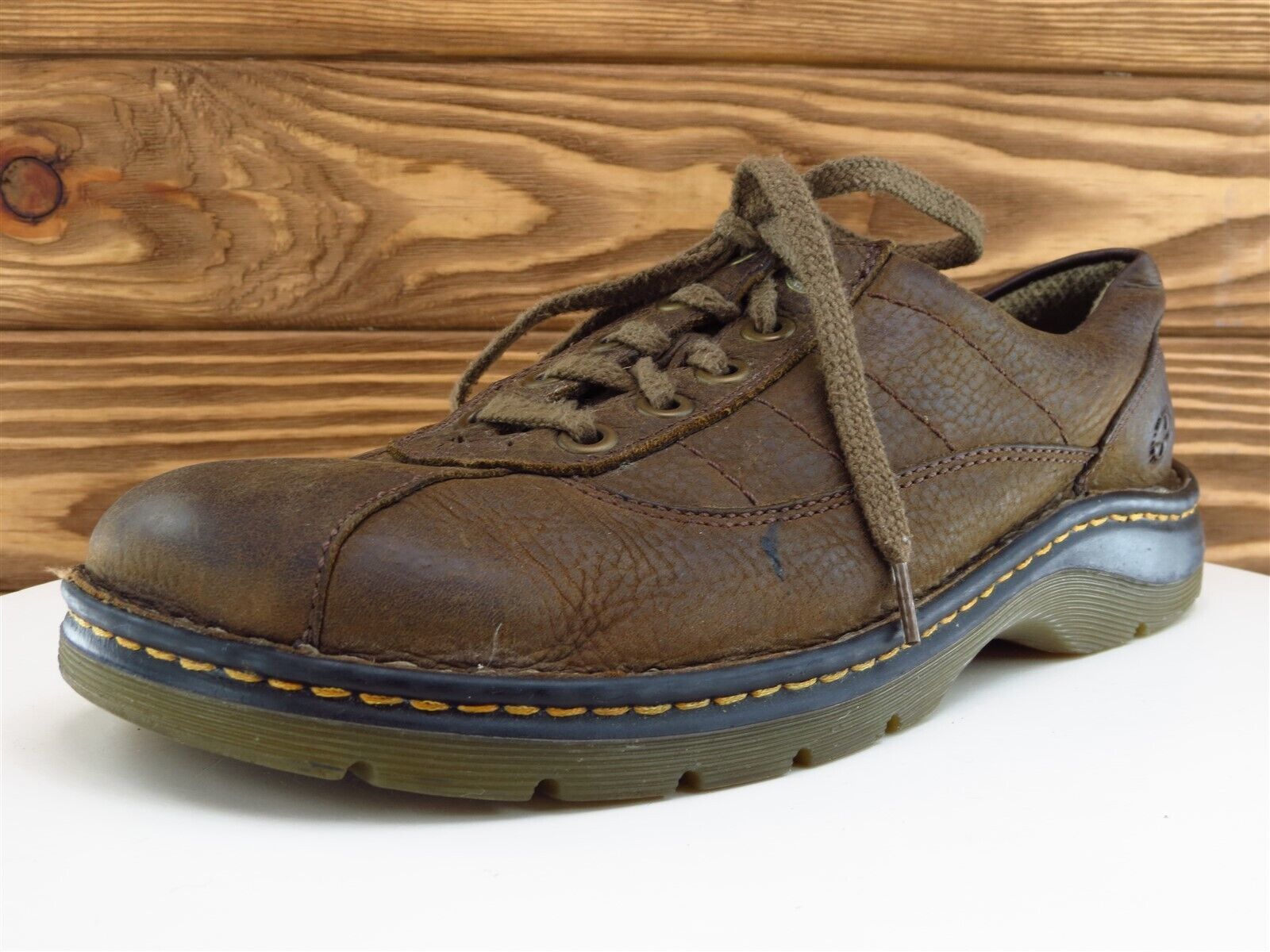 Dr. Martens Sz 9 Sneaker Brown Leather Men Lace Up John Medium - $39.19