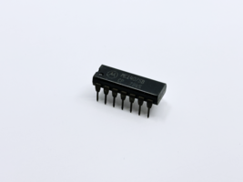 MC14075B 4075B Motorola Triple 3-Input OR Gate 4000B CMOS DIP-14 - $3.00