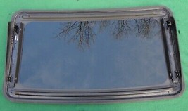 2003 - 2006 Lincoln Ls Oem Sunroof Glass No Accident Free Shipping! - £176.56 GBP