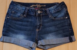 Arizona Jean Co. ~ Juniors&#39; Size 5 ~ Blue Denim ~ Low Rise ~ 2&quot; Inseam Shorts - £17.64 GBP