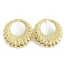 Authenticity Guarantee 
Vintage 1960&#39;s Shrimp Scalloped Circle Drop Earr... - £1,354.90 GBP