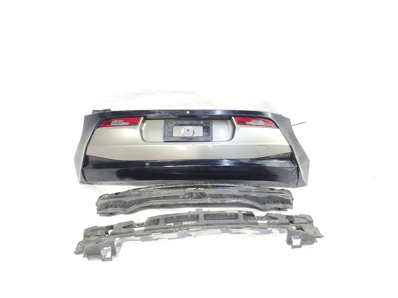 2014 2015 2016 2017 BMW I3 OEM Rear Bumper Platinum Silver C2U With camera - $866.25