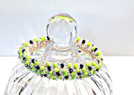 Araina Sparkles Green Glass Bead Bangle Bracelet Average Size Wrists Crochet #28 - £20.00 GBP