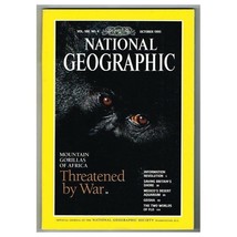 National Geographic Magazine October 1995 mbox220 Threatened by War - £3.09 GBP