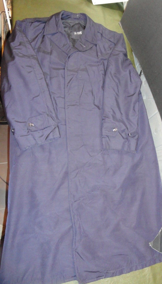 KOREAN WAR 1951 U.S. USAF AIR FORCE BLUE RAINCOAT NYLON RAYON 157 SIZE 40R - $100.61