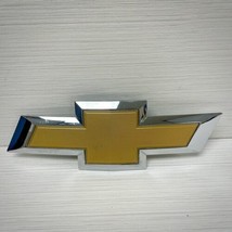 2016-2019 OEM Chevrolet Silverado 1500 Front Grille Emblem Logo 23236301... - £15.28 GBP