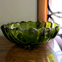 VINTAGE GREEN GLASS Serving Bowl Sunflower Design 3 Foot Large Bowl Mid ... - $68.60