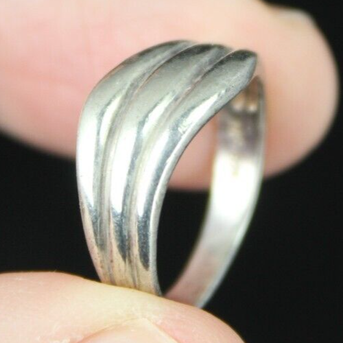 STERLING SILVER ladies ring MID CENTURY .925 size 7 MODERNIST - $31.99