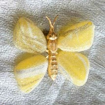 Fabulous Glittery Lemon Yellow Glass Gold-tone Butterfly Brooch 1960s vi... - $14.20