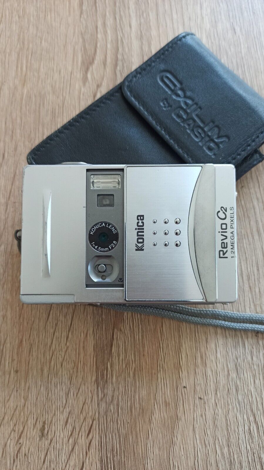 Vintage  Konica Revio C2 1.2MP Wearable Card Digital Camera - $87.12