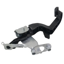 AP02 Clutch Pedal with cket 15274047 For Saturn Ion 2,3 Coupe 2.2L 2.4L / 1,2,3  - £96.76 GBP