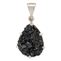 Stones Desire Black Garnet Crystal Pendant Necklace (18&quot;) Black - £123.98 GBP