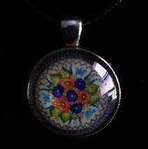 Design 71 Floral Polish Pottery necklace Choice of Pendant w/ Glass Cabo... - $4.29
