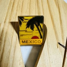 Mexico Lapel Hat Pin Back Vintage Rare Souvenir Travels Beach Sunset - £3.49 GBP