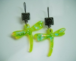 Lime Green Earrings Dragonfly Dichroic Fused Glass Handcrafted Dangle Pi... - £98.86 GBP