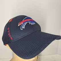 Buffalo Bills Reebok NFL Fitted Size L/XL Baseball Hat Cap Raised Logo R... - $17.81