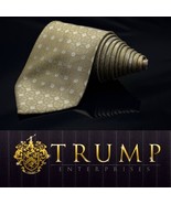 Donald  J Trump Signature collection Tie Beige Geometric 60&quot; - $1,859.57 MXN