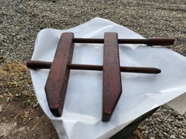 Vintage Wooden Screw Wood Clamp good Decore Piece - £47.95 GBP