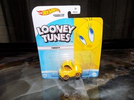Hot Wheels Looney Tunes Tweety Character Car Version New for 2023 - $13.50