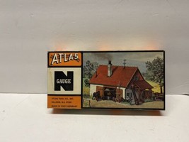 Atlas N SCALE/GAUGE - Blacksmith Shop Kit Model # 2832- West Germany Trains - £21.87 GBP