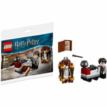 LEGO Harry Potter: Harry&#39;s Journey to Hogwarts (30407) Unopened Polybag - £7.03 GBP