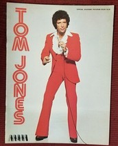 TOM JONES - VINTAGE 1976 TOUR BOOK CONCERT PROGRAM - MINT MINUS CONDITION - $14.00