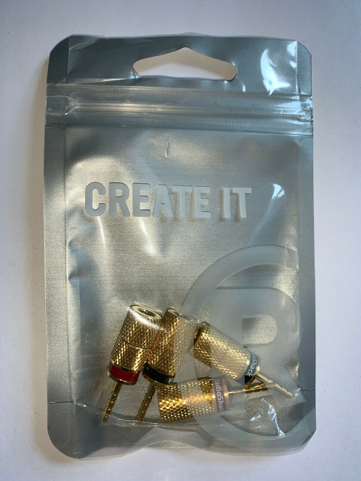 Radio Shack Deluxe Pin Connectors 2780320 Pack of 4 (2 Pair) - $7.99
