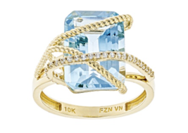 Sky Blue Topaz 10K Yellow Gold Ring Size 6 - £470.93 GBP