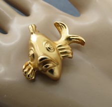 Anne Klein Fish Brooch Pin Brilliant Gold Tone Matte Smooth Trim 1.25&quot; V... - £15.05 GBP