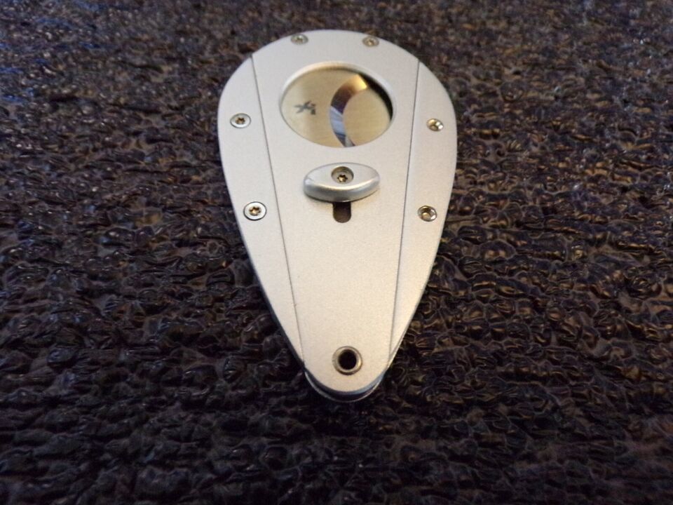 Xikar Cigar Cutter, Aluminum body, Double guillotine, Silver No Box - $75.00