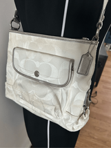 Coach Kyra Daisy Crossbody Shoulder Bag White &amp; Silver F19713 - $64.35